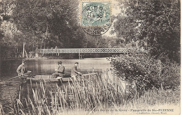 Les bords de la Sèvre, passerelle de Ste-Pezenne