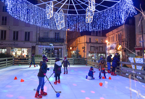 Illustration Niort c'est Noël : Manèges, luge et patinoire - 