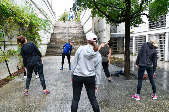 Activites sportives avec Niort en Forme organise par la Ville de Niort place de la Breche