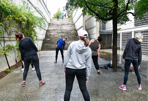 Illustration Sport : En forme à la Brèche - Activites sportives avec Niort en Forme organise par la Ville de Niort place de la Breche