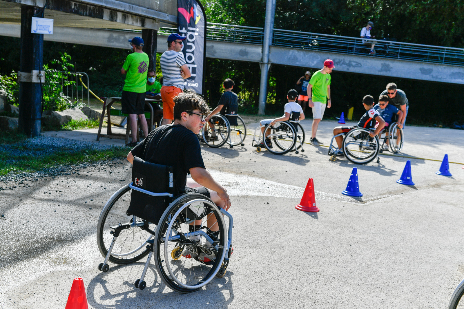 Activites sportives et ludiques a Niort plage.