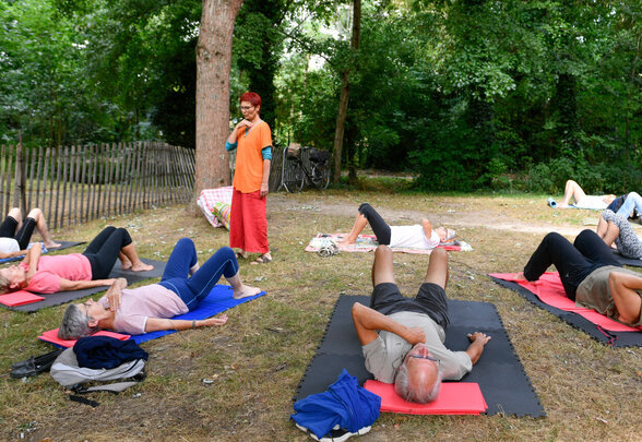 Activites Niort plage a Pre Leroy et Port Boinot Paddle canoe pedalo taekwondo Hapkido boxe jeux pour enfants jeux gonflables - Agrandir l'image, fenêtre modale